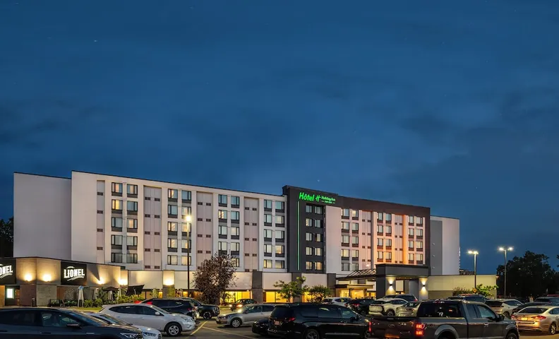 홀리데이 인 라발 몬트리올 바이 IHG