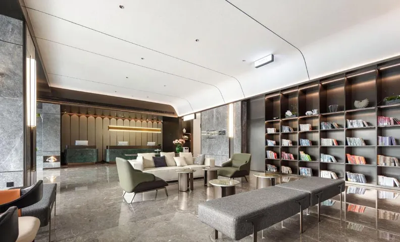 Atour Hotel Xuchang Wanda Plaza Liancheng Avenue
