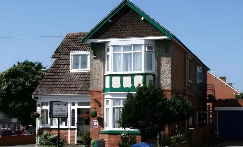 Hudsons Guest House - Adults only