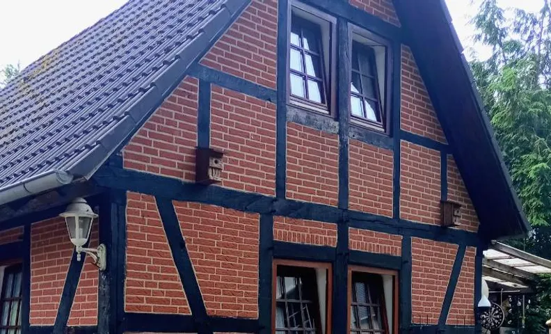 The Red House