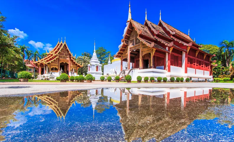 치앙마이/치앙라이/골든트라이앵글 5일/6일 (4인이상 출발/메카찬족욕+전통안마+도이수텝+화이트/블루템플)