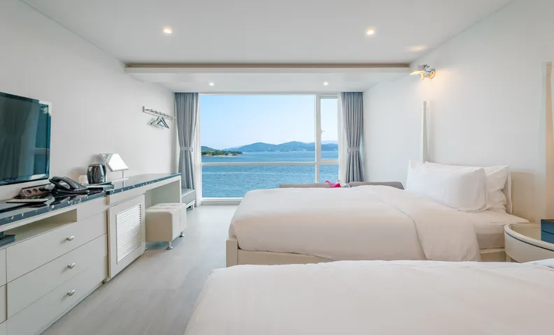 사천(삼천포) 부엉이 호텔