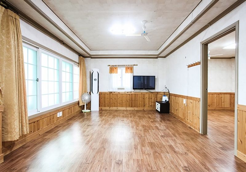 별관 202호