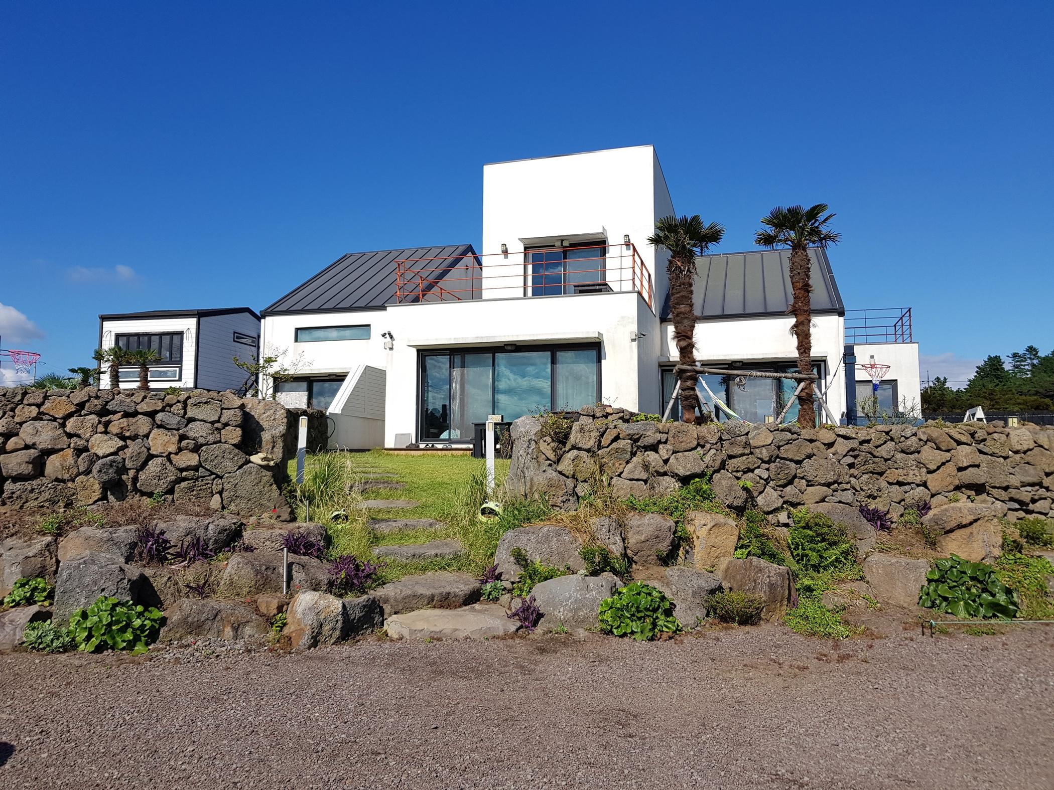 제주 개구리펜션