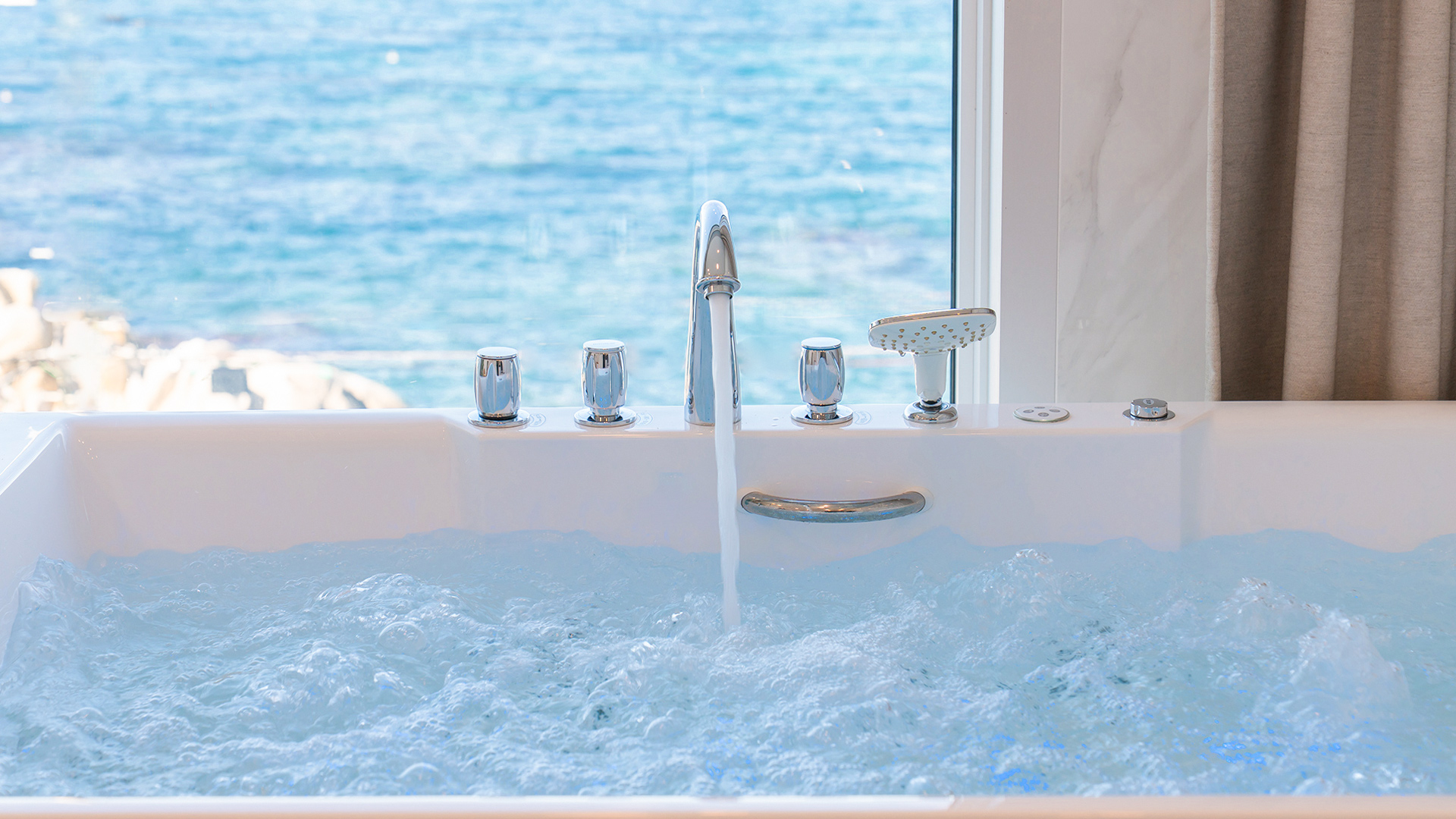 강릉 웨이블루스파펜션 3