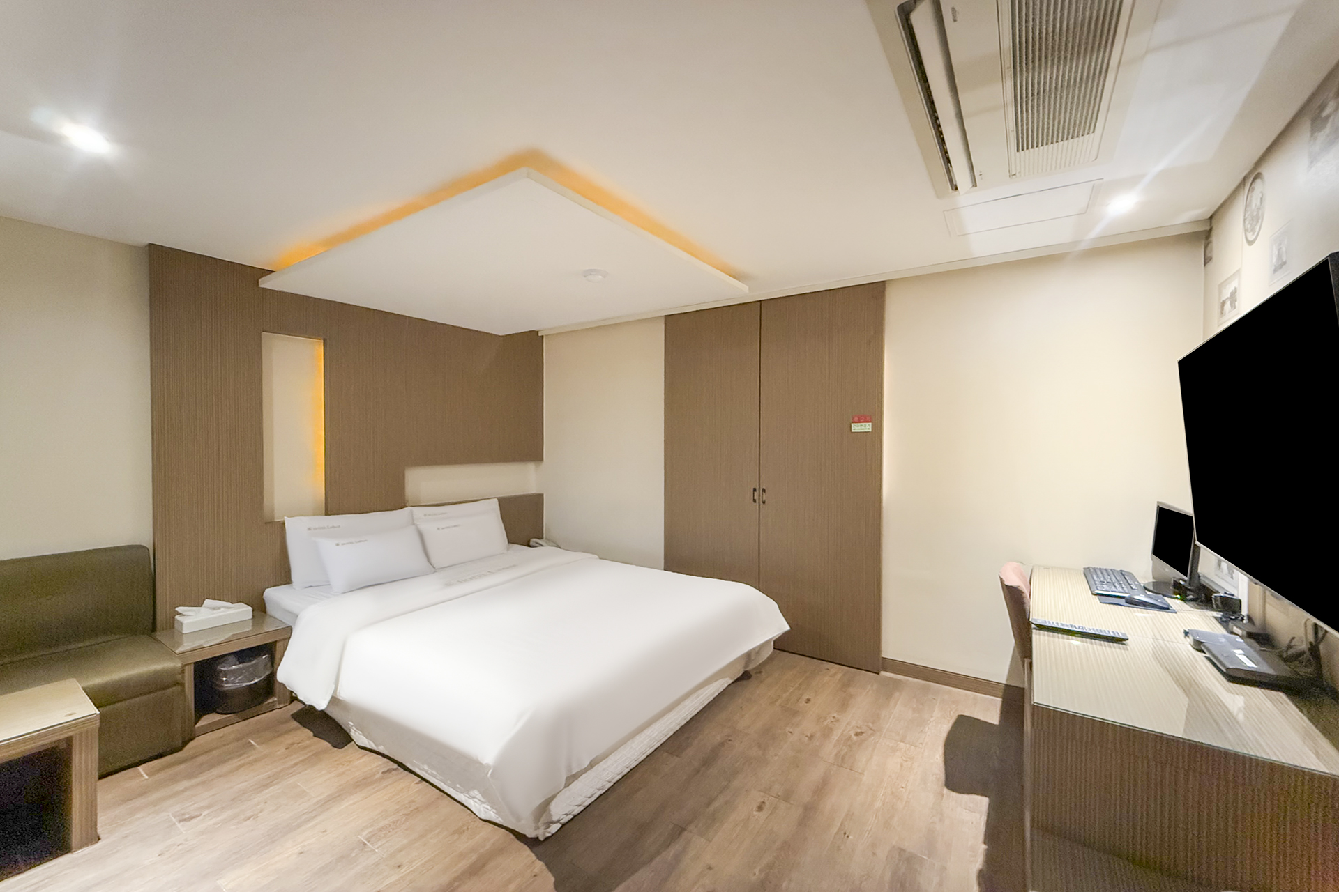 신촌 라뉘호텔 3